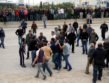 Ηλεία-Επεισόδια: Μαχαιρώθηκαν μεταξύ τους αλλοδαποί στο ΚΕΠΑ Μυρσίνης